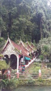 Read more about the article Karen Long Neck Tribe & Chiang Dao Cave