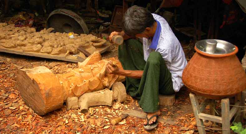 chiang-mai-woodcarving